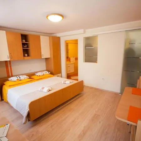Apartment Dario By The Sea Novigrad Istria